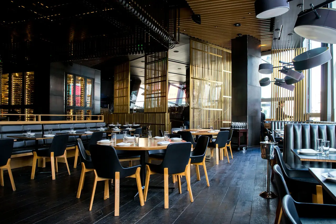 Restaurant-Innenraum – Symbolbild für Gastronomie in Bochum